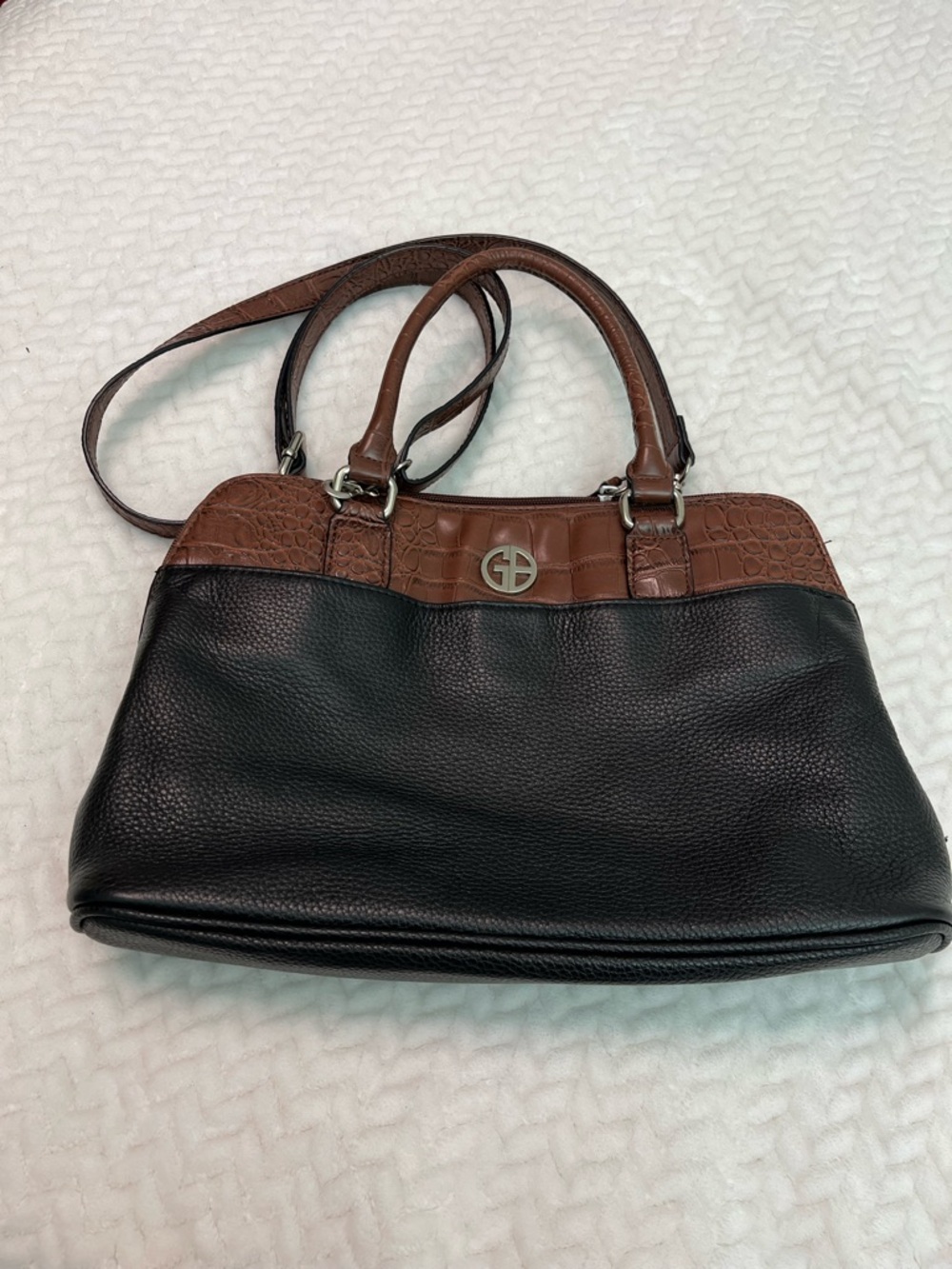 Black and Brown pebble Leather Shoulder Bag